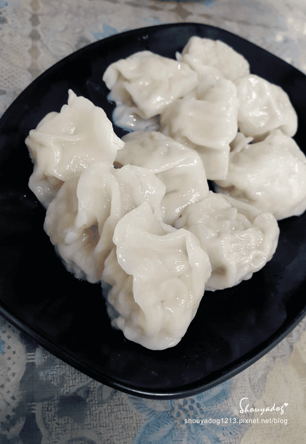 【小吃】鬍鬚伯肉粽大王 in大湳 【小吃】鬍鬚伯肉粽大王 in大湳