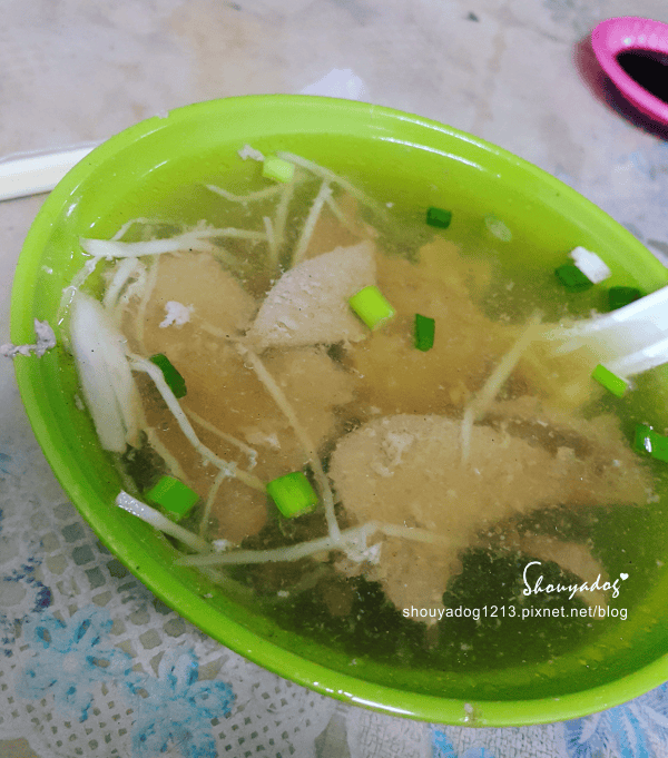 【小吃】鬍鬚伯肉粽大王 in大湳 【小吃】鬍鬚伯肉粽大王 in大湳