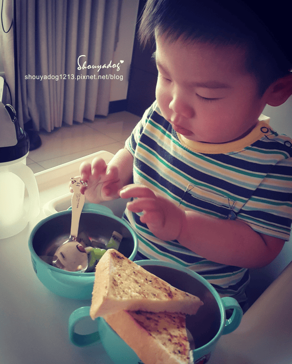 【幼兒用品】超有質感的 CaRRoL BoYeS 幼兒餐具組