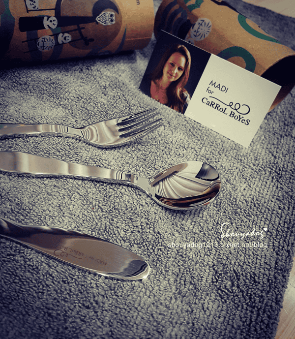 【幼兒用品】超有質感的 CaRRoL BoYeS 幼兒餐具組