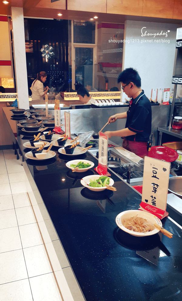 【牛排館】用眼神趕客人的貴族世家-桃園國際店(鮮饌館)