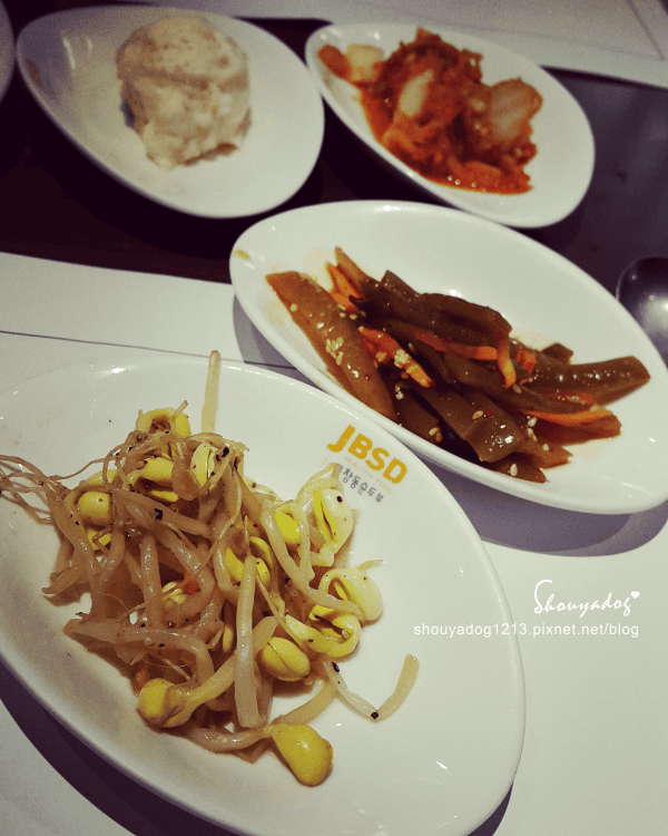 【韓式料理】難得和抽抽約會來吃吃涓豆腐