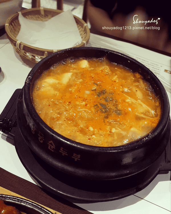 【韓式料理】難得和抽抽約會來吃吃涓豆腐