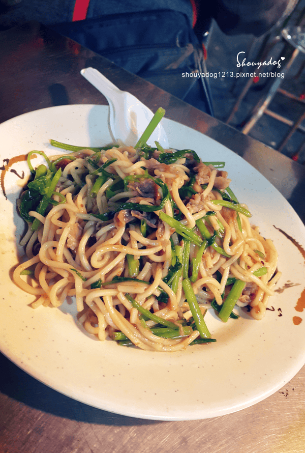 【觀光景點】寄生在住宅巷弄裡的羅東夜市