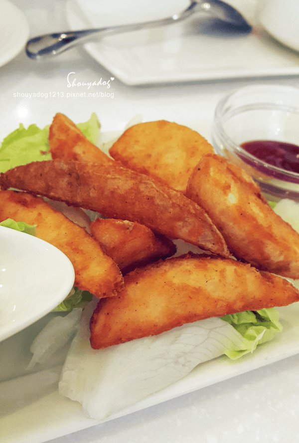 【複合式餐廳】板橋捷運新埔站美食 充滿夢幻少女心的Oyami