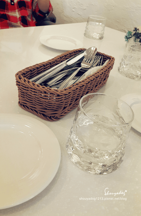 【複合式餐廳】板橋捷運新埔站美食 充滿夢幻少女心的Oyami