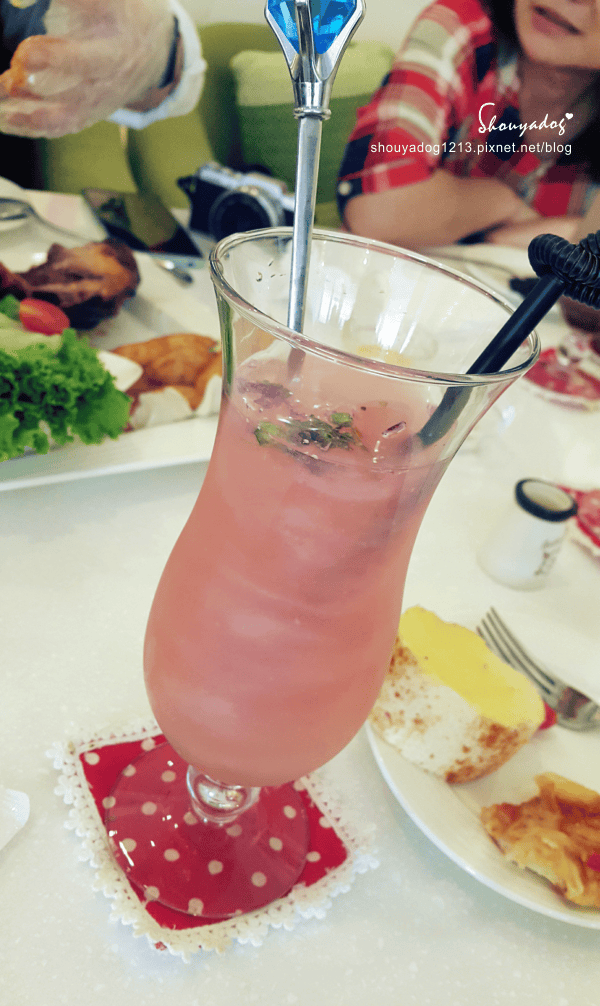 【複合式餐廳】板橋捷運新埔站美食 充滿夢幻少女心的Oyami