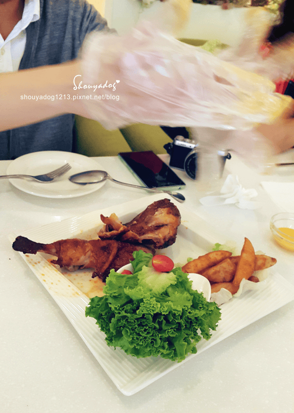 【複合式餐廳】板橋捷運新埔站美食 充滿夢幻少女心的Oyami