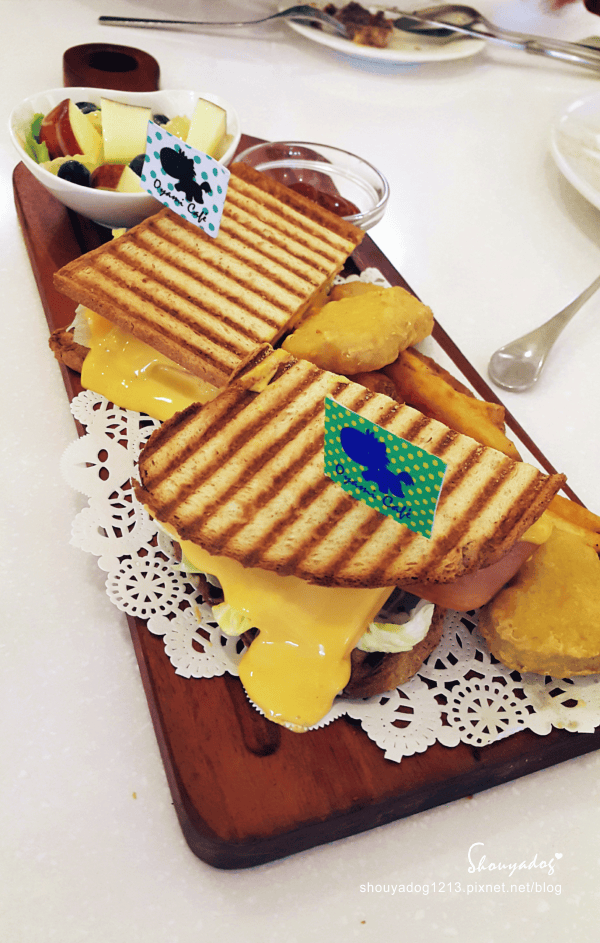 【複合式餐廳】板橋捷運新埔站美食 充滿夢幻少女心的Oyami