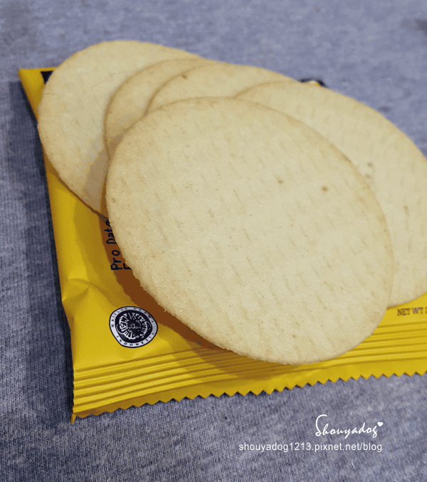 【零食餅乾】TRICKS 嗨e點 馬鈴薯薄片 【零食餅乾】TRICKS 嗨e點 馬鈴薯薄片