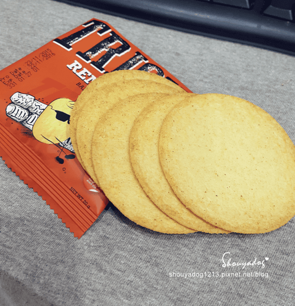 【零食餅乾】TRICKS 嗨e點 馬鈴薯薄片 【零食餅乾】TRICKS 嗨e點 馬鈴薯薄片