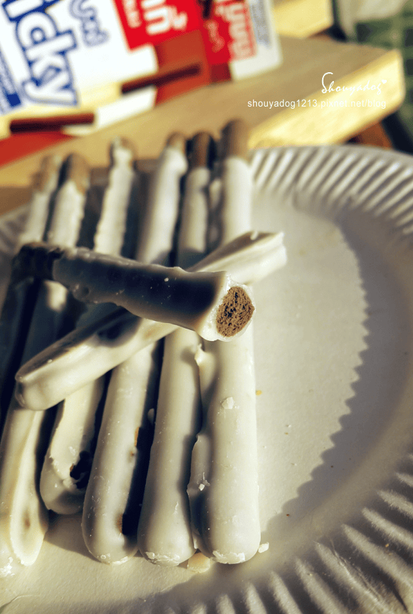 【零食餅乾】來自泰國的Ticky奇趣棒餅