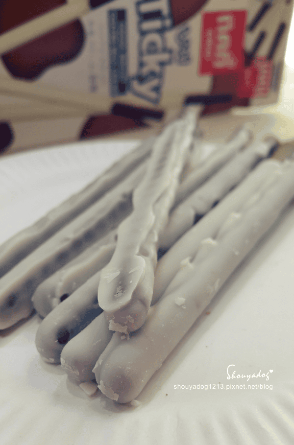 【零食餅乾】來自泰國的Ticky奇趣棒餅