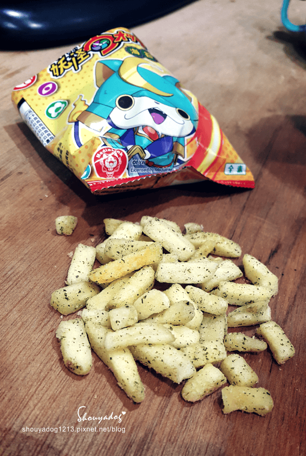 【零食餅乾】又被小細菌發現 妖怪手錶海苔薯條