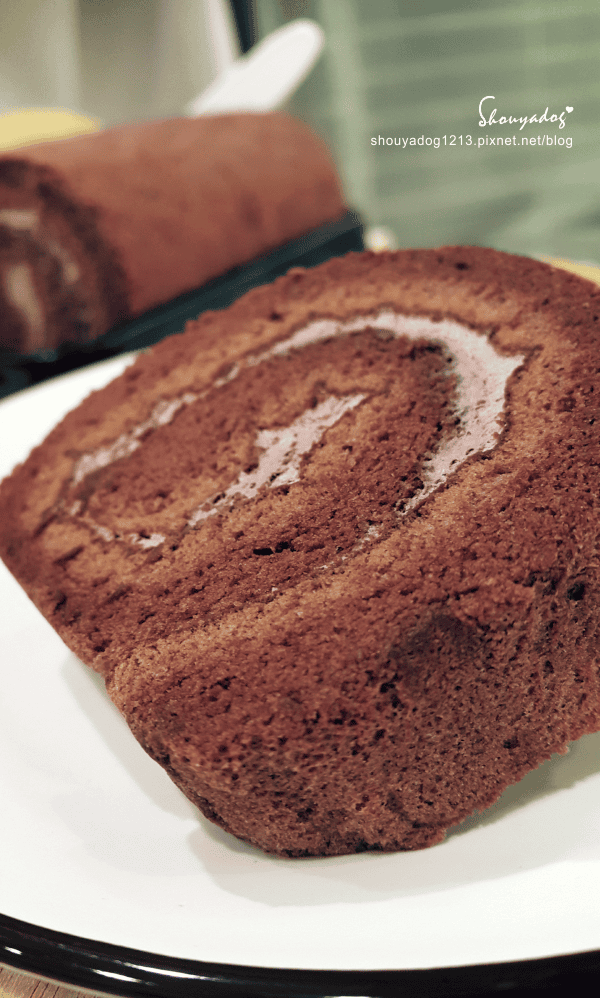 【甜點蛋糕】全聯自家甜點品牌 we sweet 雙色卷蛋糕