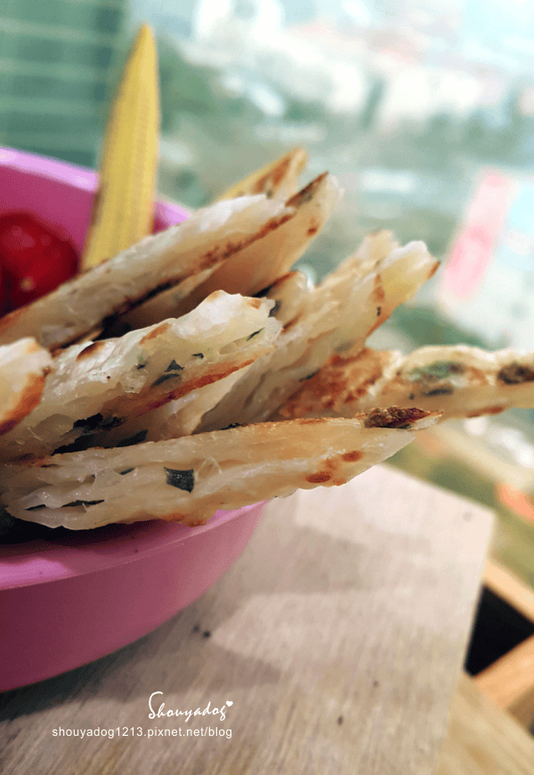 【冷凍食品】下午茶點心的好選擇 義美香酥蔥油餅