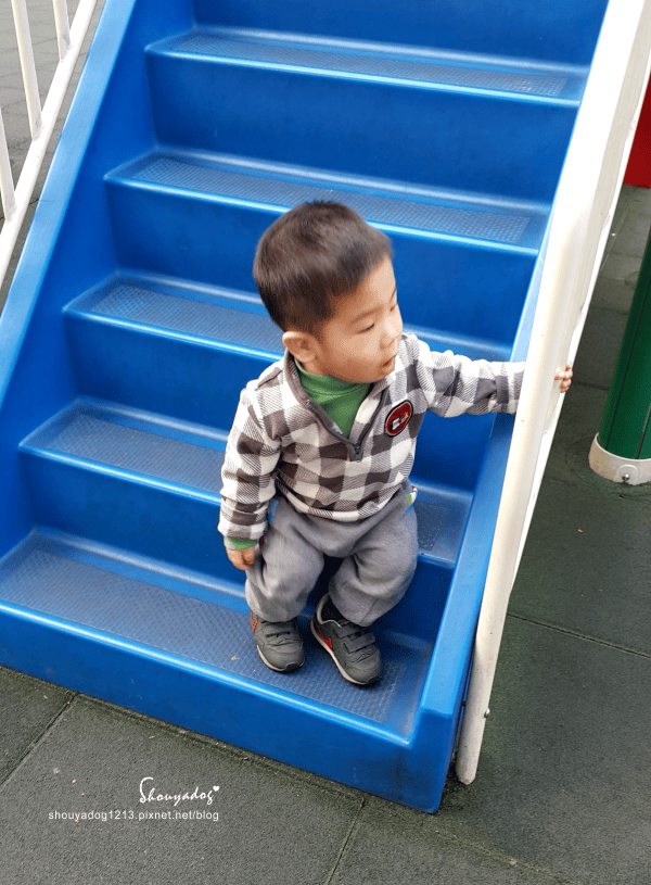 【觀光景點】逛街購物蹓小孩吃點心一次完成的五分埔公園