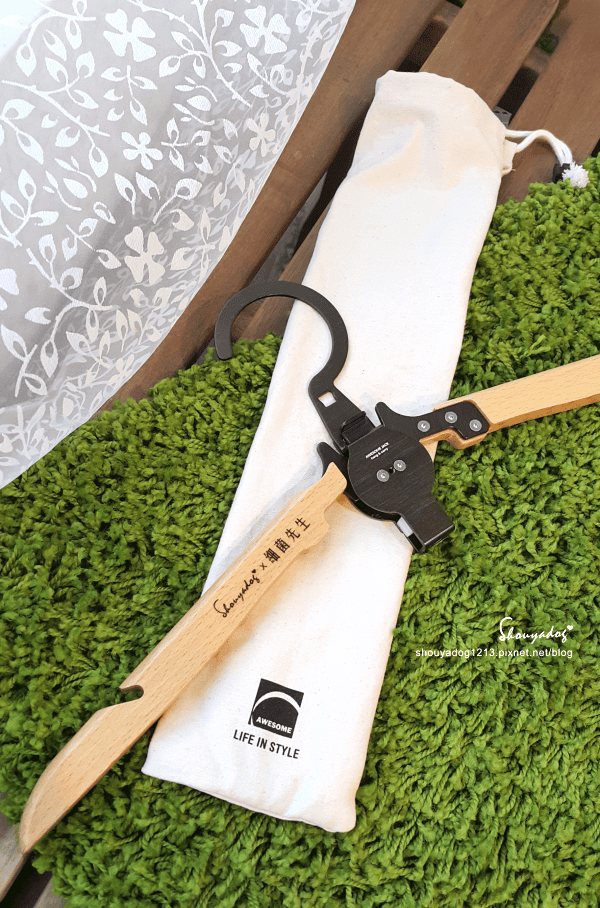 【生活用品】獨家專利一秒收衣 好紳架 創意摺疊護衣架 超質感典藏版X龐克黑輕巧版