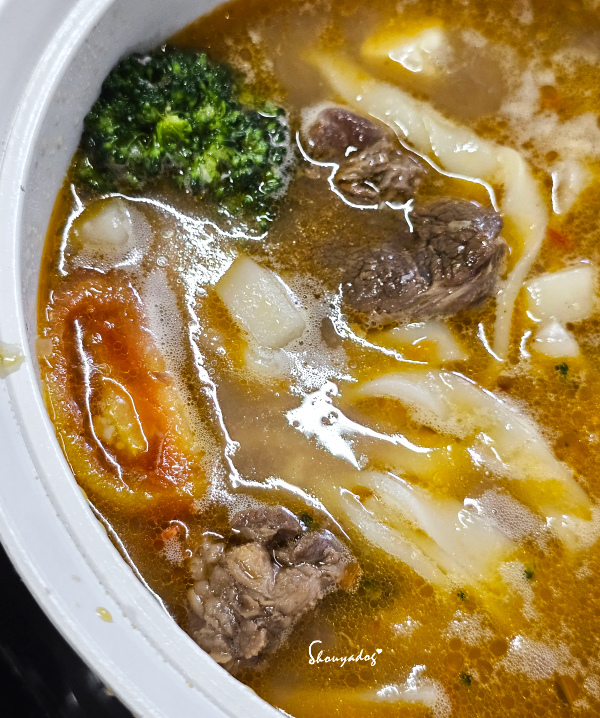 【冷凍食品】名廚美饌 好市多獨家販售 香滷牛肉乾拌麵X台式蘿