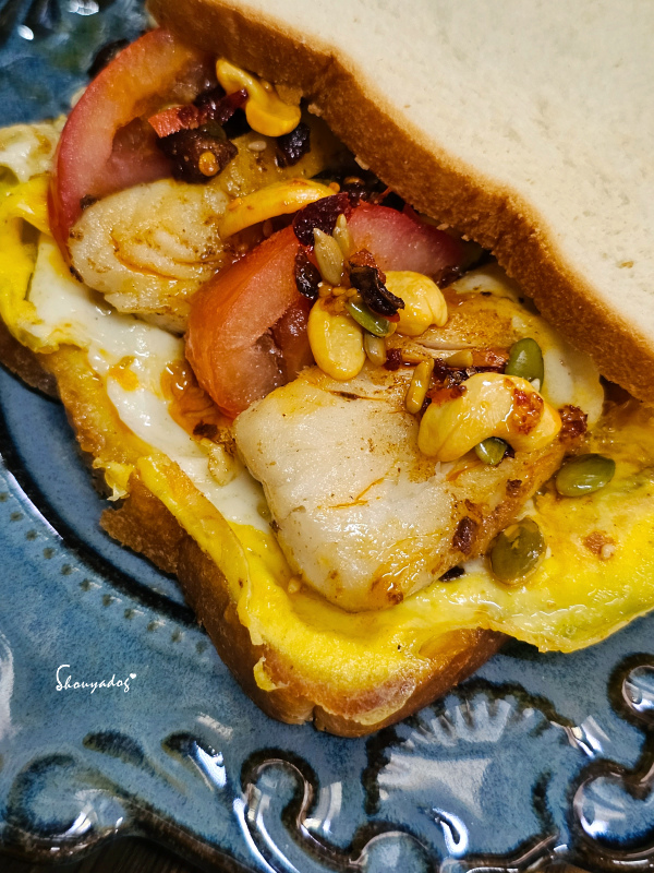 【好吃堅果辣醬推薦】初誠良物 辣蜀仁川味堅果脆醬 不管吃什麼