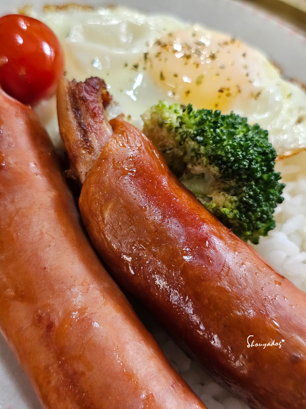 【宅配美食】台畜 帶骨德式香腸x高崎火腿x美式厚切培根