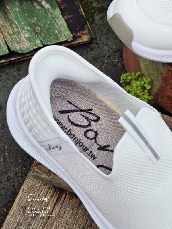 【日常穿搭】Bonjour 0.99秒舒適快穿鞋 超百搭小白