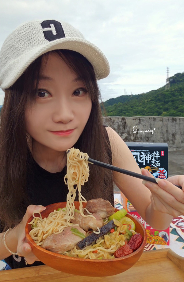 【麵食】風神拌麵來了!經典辛香椒麻寬麵X古早味蔥香雞汁麵X溫