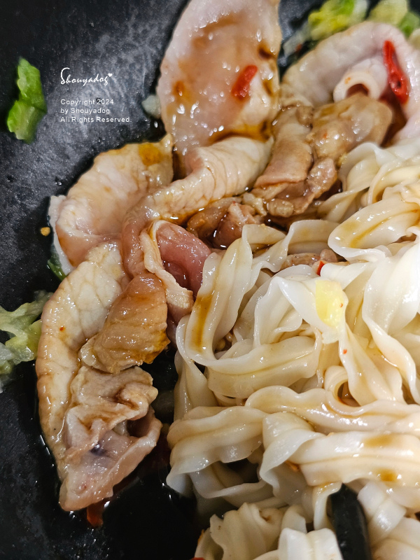 【麵食】風神拌麵來了!經典辛香椒麻寬麵X古早味蔥香雞汁麵X溫