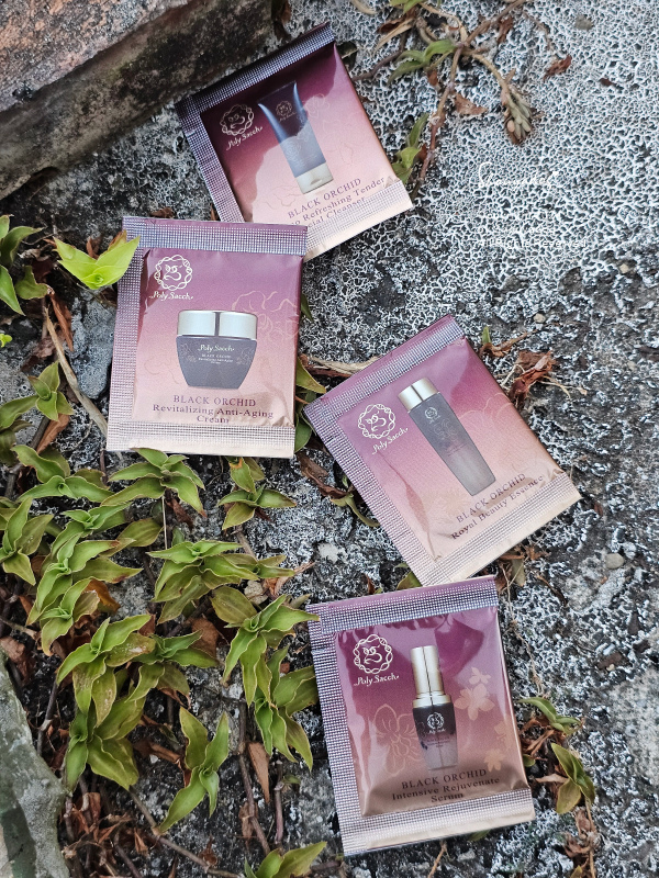【保濕補水臉部保養分享】PolySacch醣醣生醫 黑蘭花萃 【保濕補水臉部保養分享】PolySacch醣醣生醫 黑蘭花萃