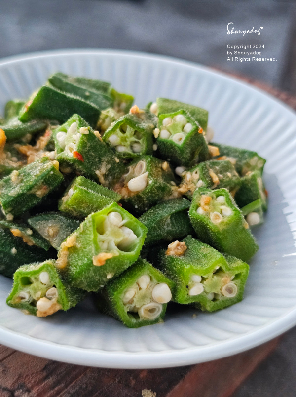 【料理】味噌、蒜泥辣椒醬,沾麵醬、涼拌秋葵與日式炒麵食譜,使