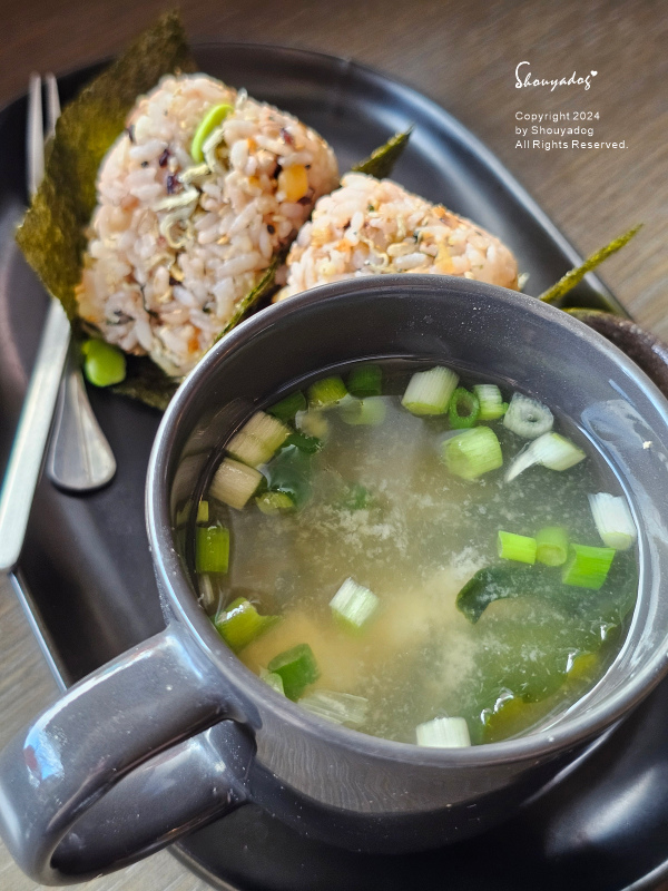 【料理】味噌、蒜泥辣椒醬,沾麵醬、涼拌秋葵與日式炒麵食譜,使