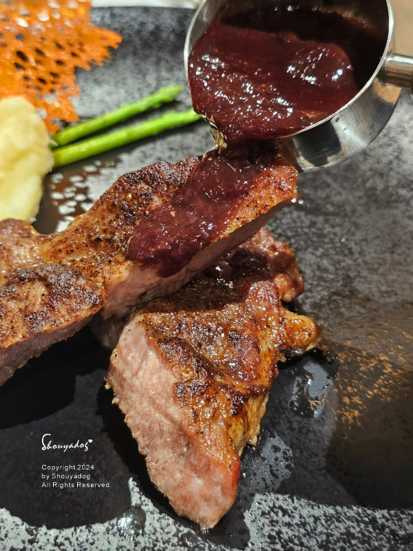 【桃園住宿】青埔商旅一泊二食 母女輕旅行首選 Angle 