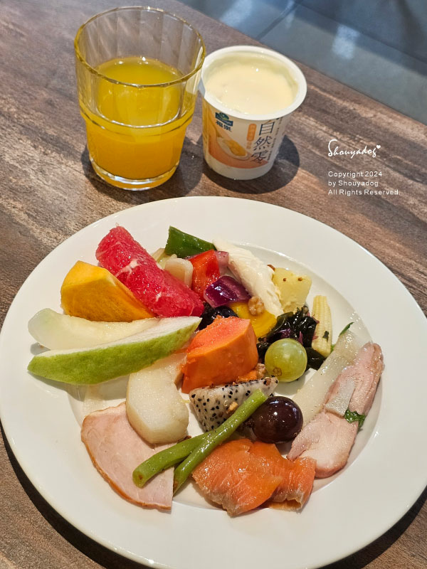 【桃園住宿】青埔商旅一泊二食 母女輕旅行首選 Angle 