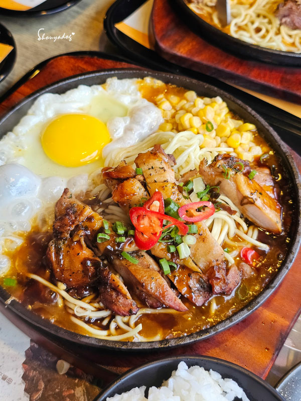 【複合式餐廳】大嘴巴茶坊 基隆廟口下午茶宵夜首選