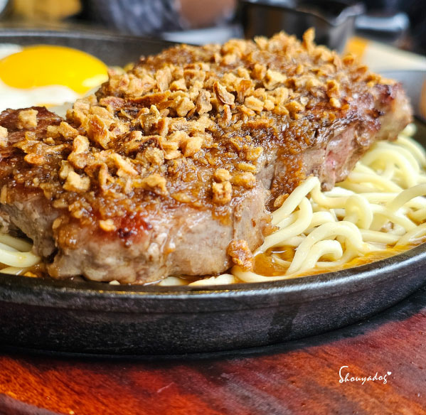 【複合式餐廳】大嘴巴茶坊 基隆廟口下午茶宵夜首選