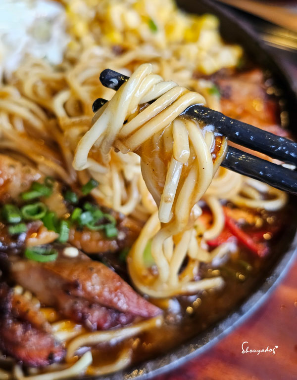 【複合式餐廳】大嘴巴茶坊 基隆廟口下午茶宵夜首選