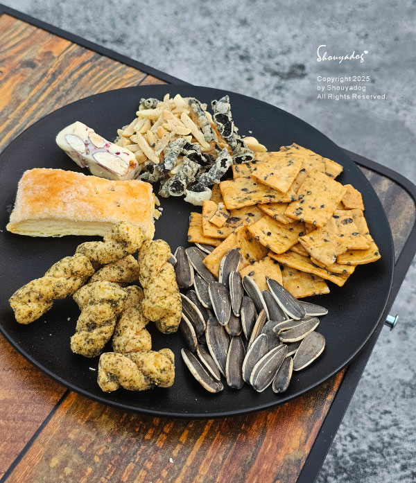 【餅乾零食】2025年貨在這裡 大小朋友都愛這一味 天天里仁