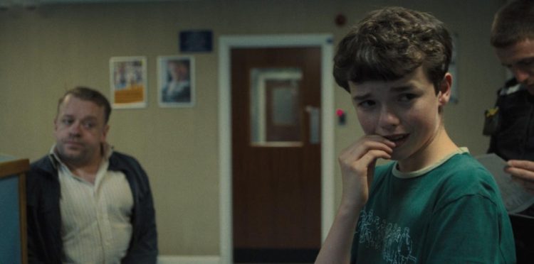 劇評】Netflix《混沌少年時》:一鏡到底、高壓爆表、殘酷青春期兇案近年最好的驚悚神作– 電影神搜