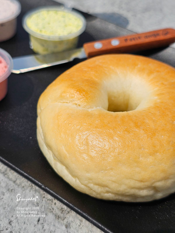 【貝果推薦】查理布朗水嫩貝果 抹醬系列新上市 早午餐下午茶的 【貝果推薦】查理布朗水嫩貝果 抹醬系列新上市 早午餐下午茶的