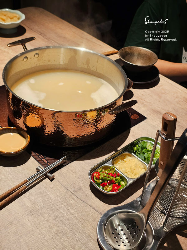 山上走走 日式海鮮鍋物 台北華山店 日本A5和牛 IG熱門打