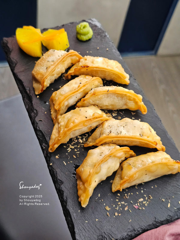 BinB書䏱 Bar in Book 板橋酒吧 人氣酒吧