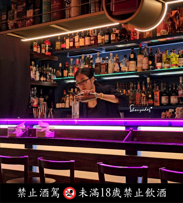 BinB書䏱 Bar in Book 板橋酒吧 人氣酒吧