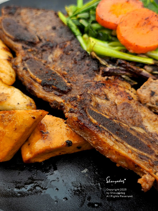 【中秋烤肉組推薦】小宅市集x成功牛排獨家聯名 神級x零失敗燒 【中秋烤肉組推薦】小宅市集x成功牛排獨家聯名 神級x零失敗燒