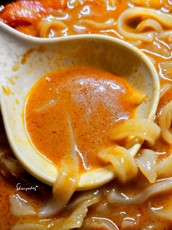 蒸荐康米米糆 加熱即食 消夜好朋友 娘惹沙嗲 冬蔭功 馬來叻