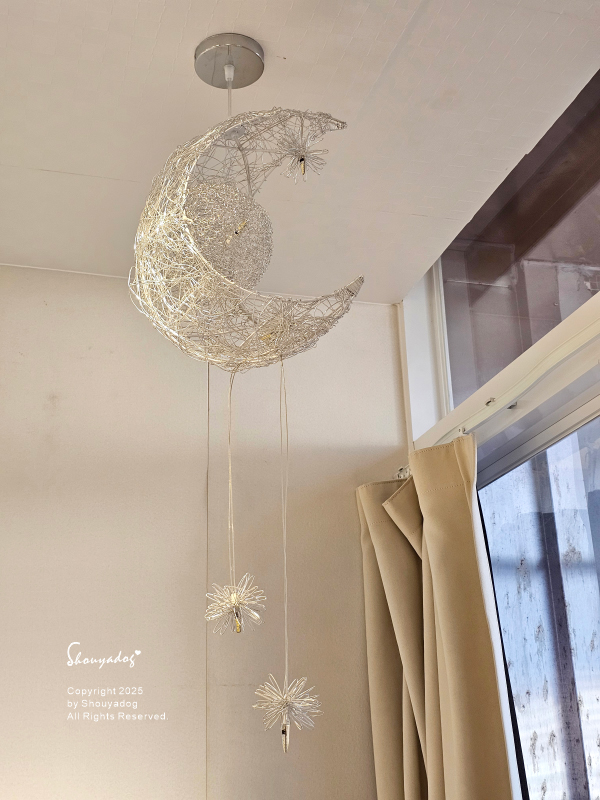 中華郵輪文旅-清新風格景觀四人房內部設計-月亮燈