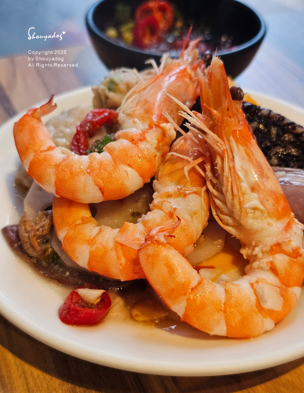 肉多多火鍋-基隆愛二店 全台全天候平假日不限時!  輕量級套餐299元起， 蔬食自助吧吃到飽，CP值超高！ (西門店.淡水店例假日除外，湯底.服務費另計)