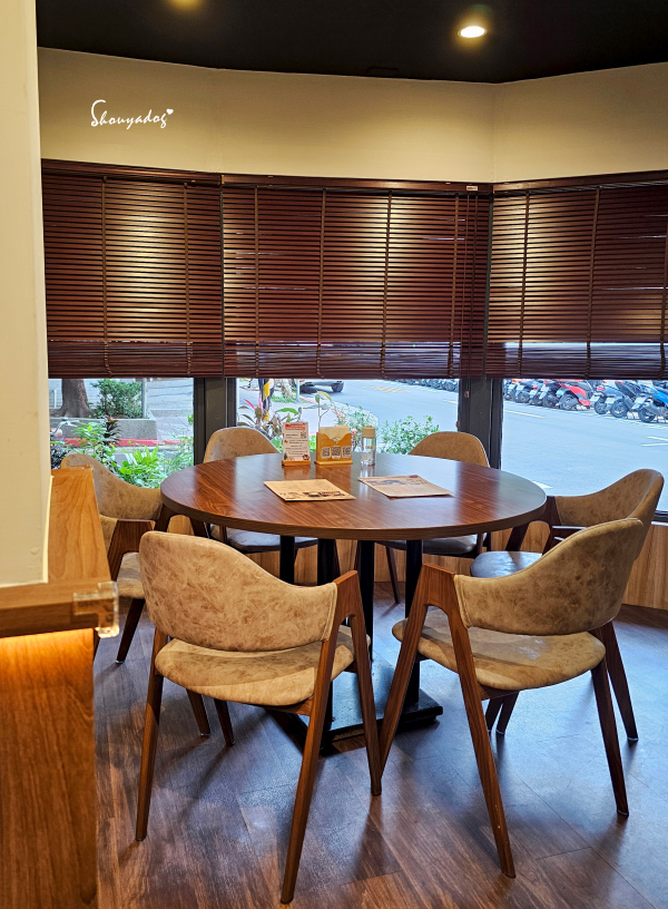 潮牛殿溫體牛創意鍋物｜台北溫體牛火鍋食記｜祝我自己生日快樂