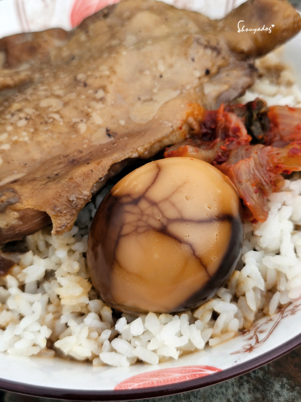 好吃的茶葉蛋-看看他的紋路多美