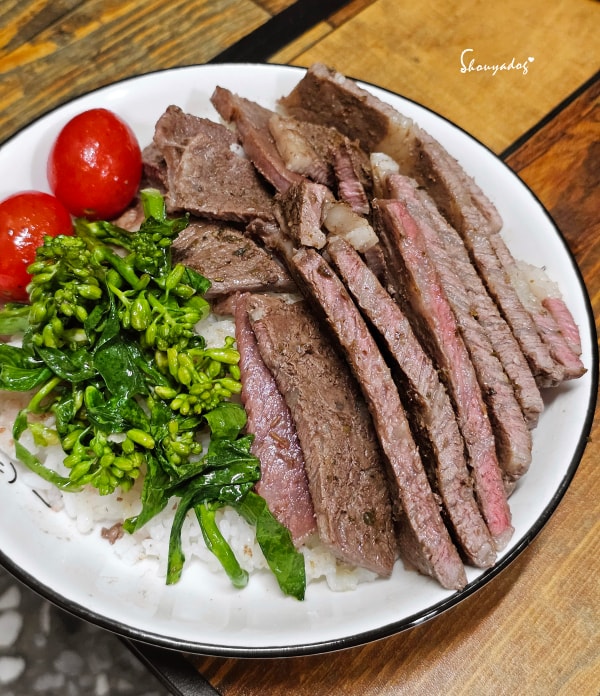 澳洲 M8-9 和牛牛排飯-拼盤