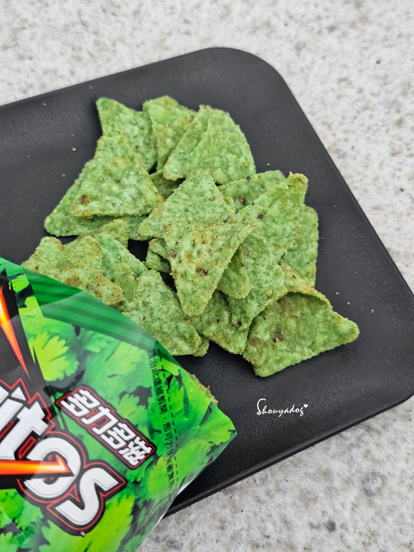 多力多滋香菜口味-迷你脆-打開